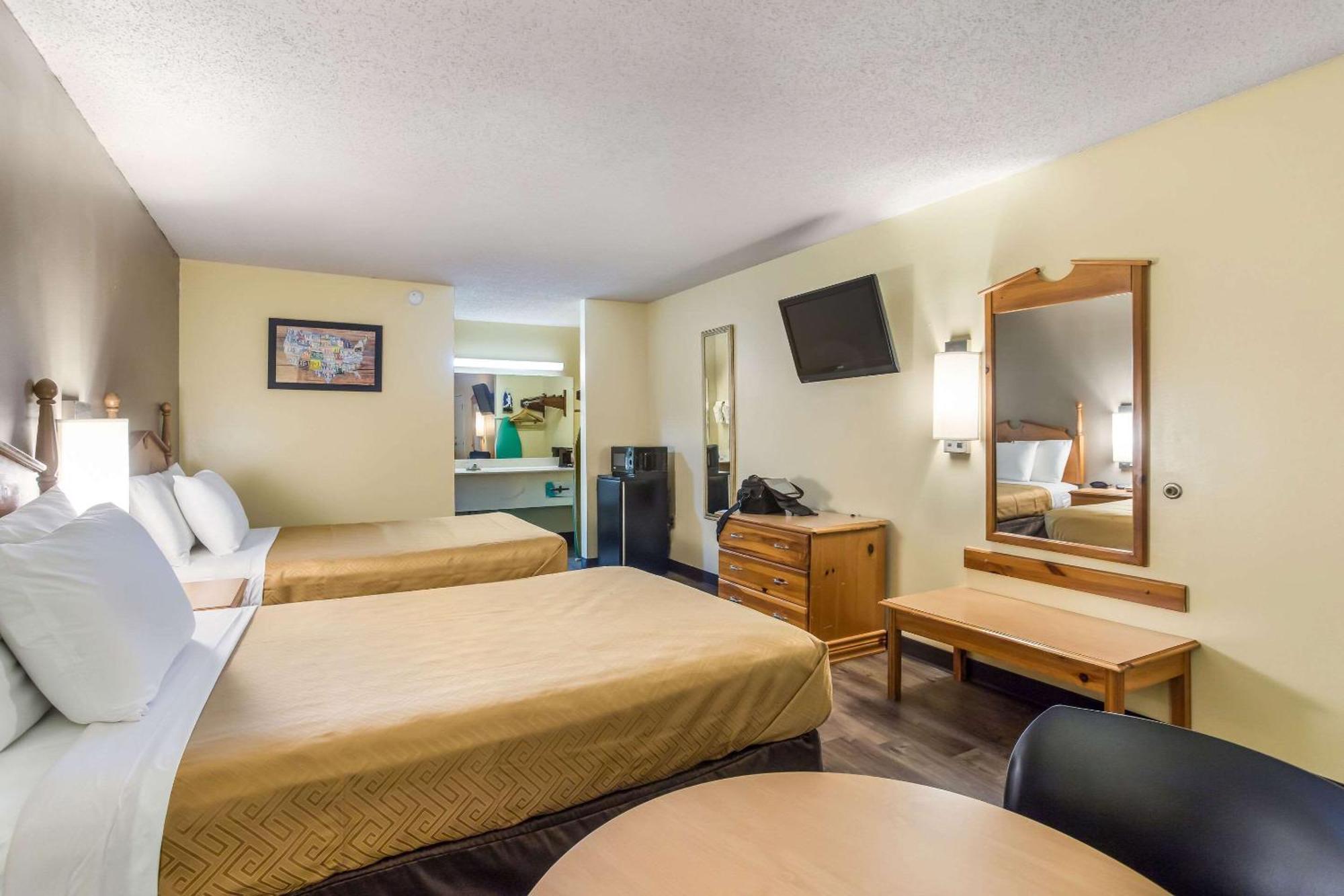 Econo Lodge Clinton Dış mekan fotoğraf